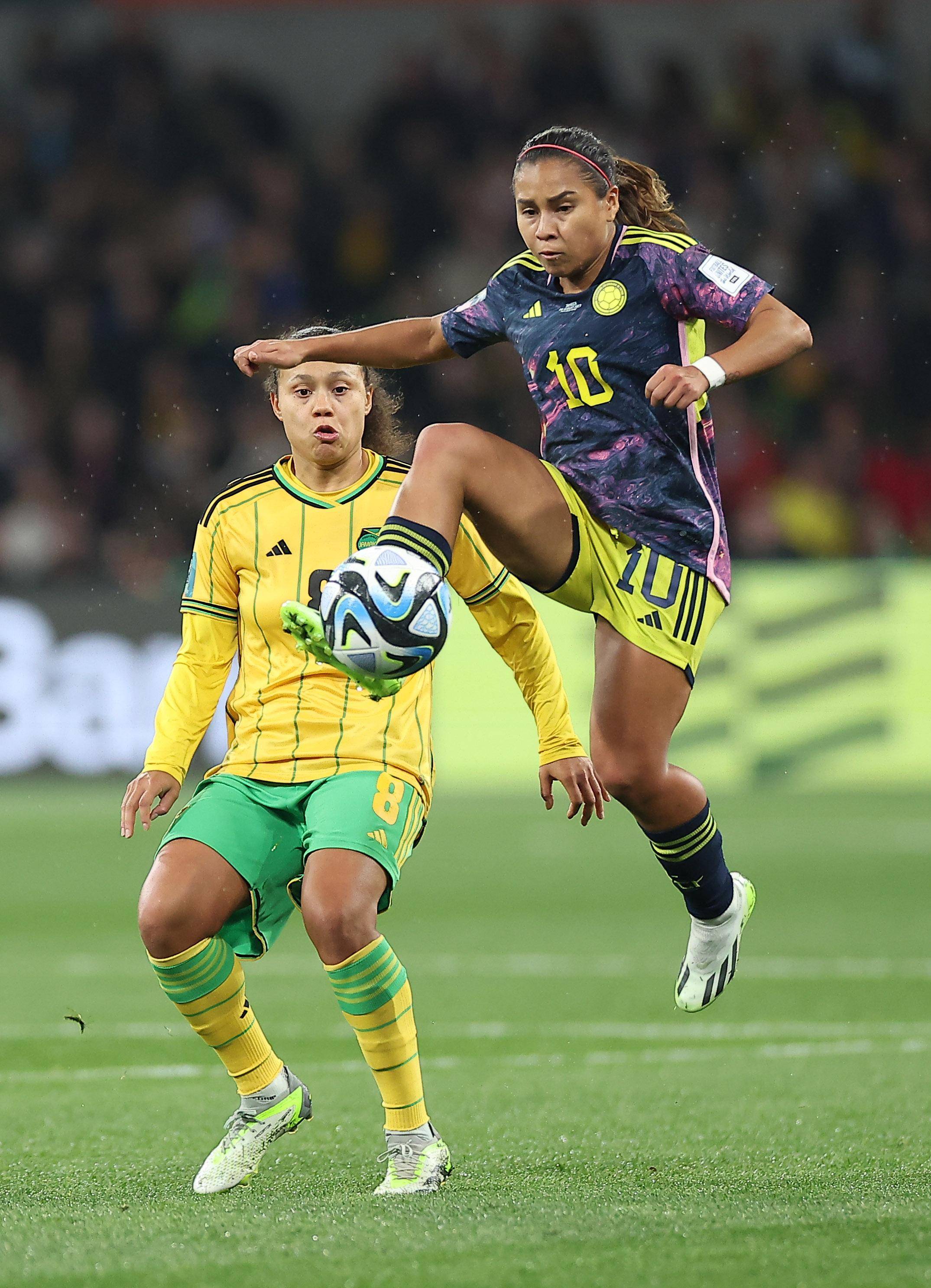 关于泰国女足战胜墨西哥女足跻身世界杯八强!的信息 关于泰国女足战胜墨西哥女足跻身世界杯八强!的信息