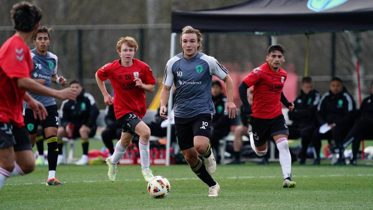 西雅图海湾者外援训练状态火热,世俱杯淘汰赛关键战 西雅图海湾者外援训练状态火热,世俱杯淘汰赛关键战