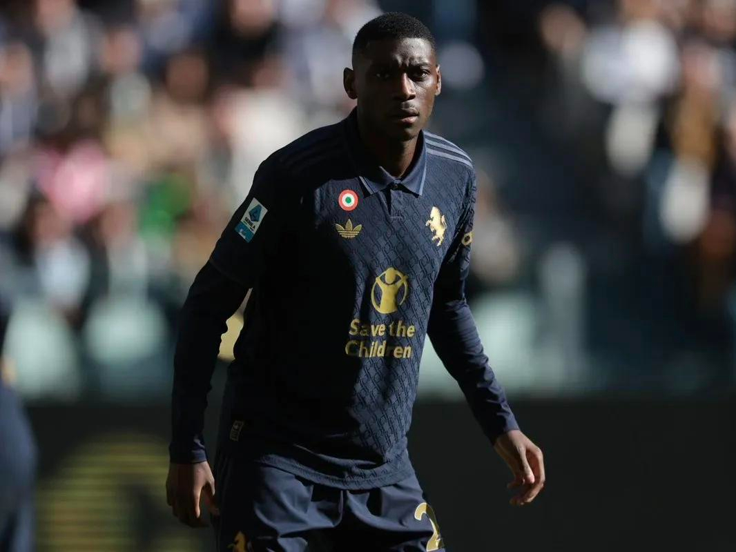 尤文图斯扭转颓势,壮烈反扑取胜 尤文图斯扭转颓势,壮烈反扑取胜