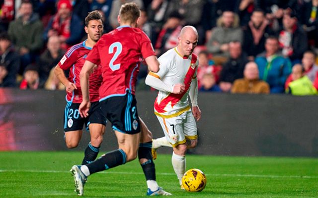 关于巴伦西亚球员动情庆祝进球,贡献全队士气的信息 关于巴伦西亚球员动情庆祝进球,贡献全队士气的信息