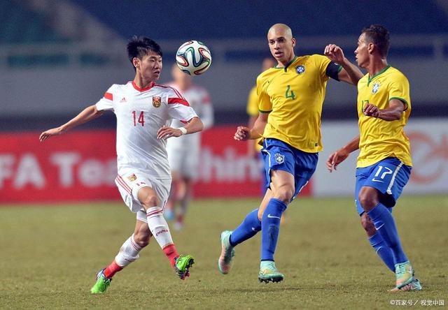 关于马赛取得惊险胜利,球员士气高涨的信息 关于马赛取得惊险胜利,球员士气高涨的信息