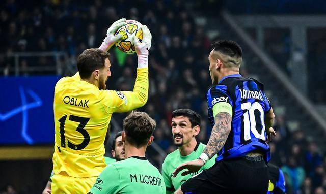 包含那不勒斯主场战胜对手,保持不败纪录的词条 包含那不勒斯主场战胜对手,保持不败纪录的词条