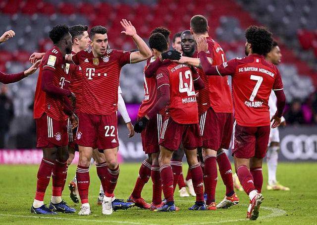 关于拜仁慕尼黑胜利晋级半决赛,德甲劲旅领跑的信息 关于拜仁慕尼黑胜利晋级半决赛,德甲劲旅领跑的信息