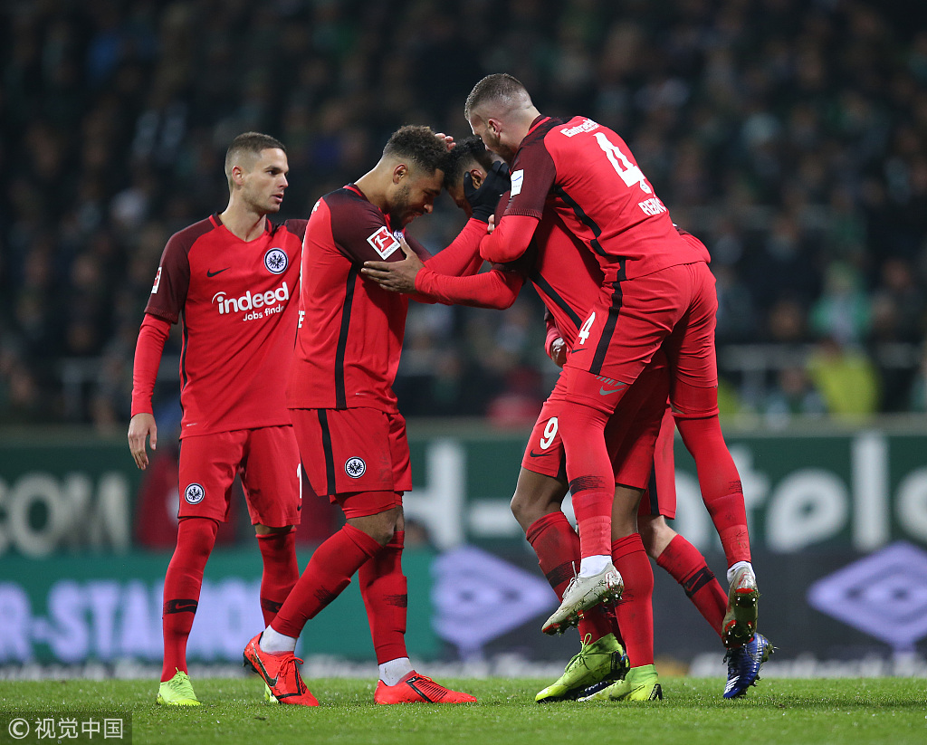 球队实力碾压对手,取得压倒性胜利 球队实力碾压对手,取得压倒性胜利