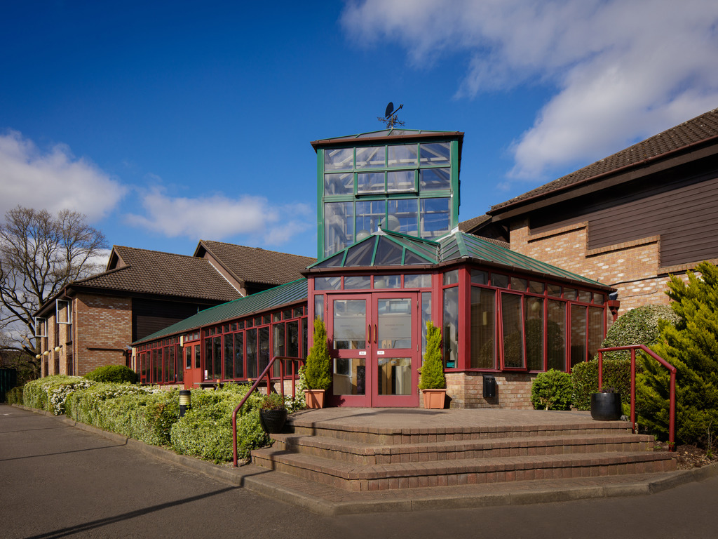 哈特尔斯菲尔德经历连胜后步入低谷 哈特尔斯菲尔德经历连胜后步入低谷