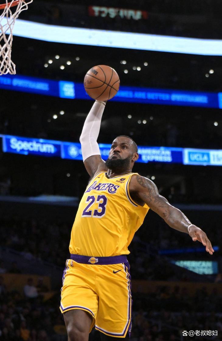 球员韦德宣布退役,并致谢球迷 球员韦德宣布退役,并致谢球迷